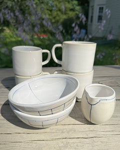 Small Bowls in Cream