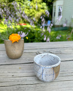 Load image into Gallery viewer, Mini Espresso Kurva Cups in Speckled Picnic
