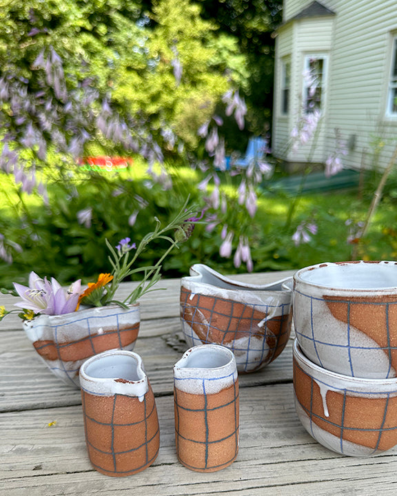 Crush Bud Vase No. 1 in Picnic