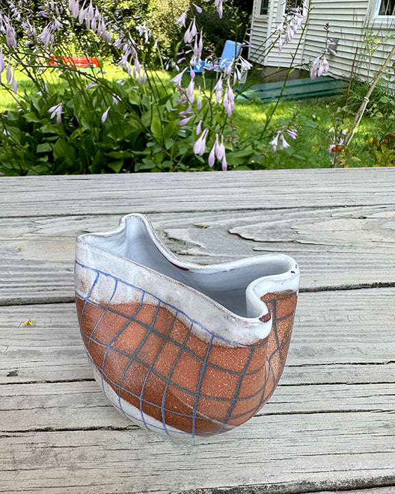 Crush Bud Vase No. 1 in Picnic