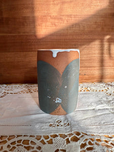 Simple Vase Rust Spilled Milk No. 1