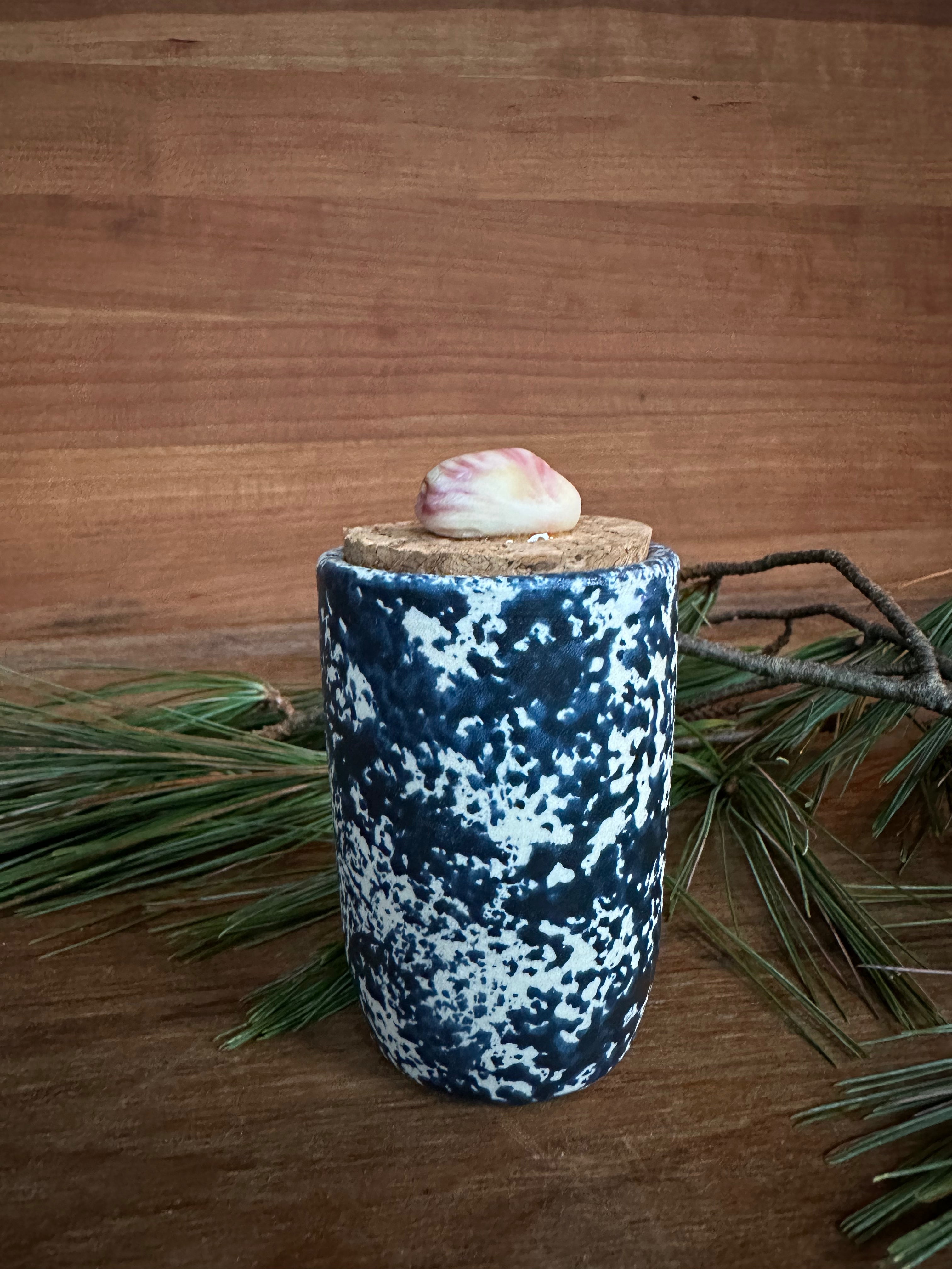 Keepsake Jar in Heavy Dapple No. 1