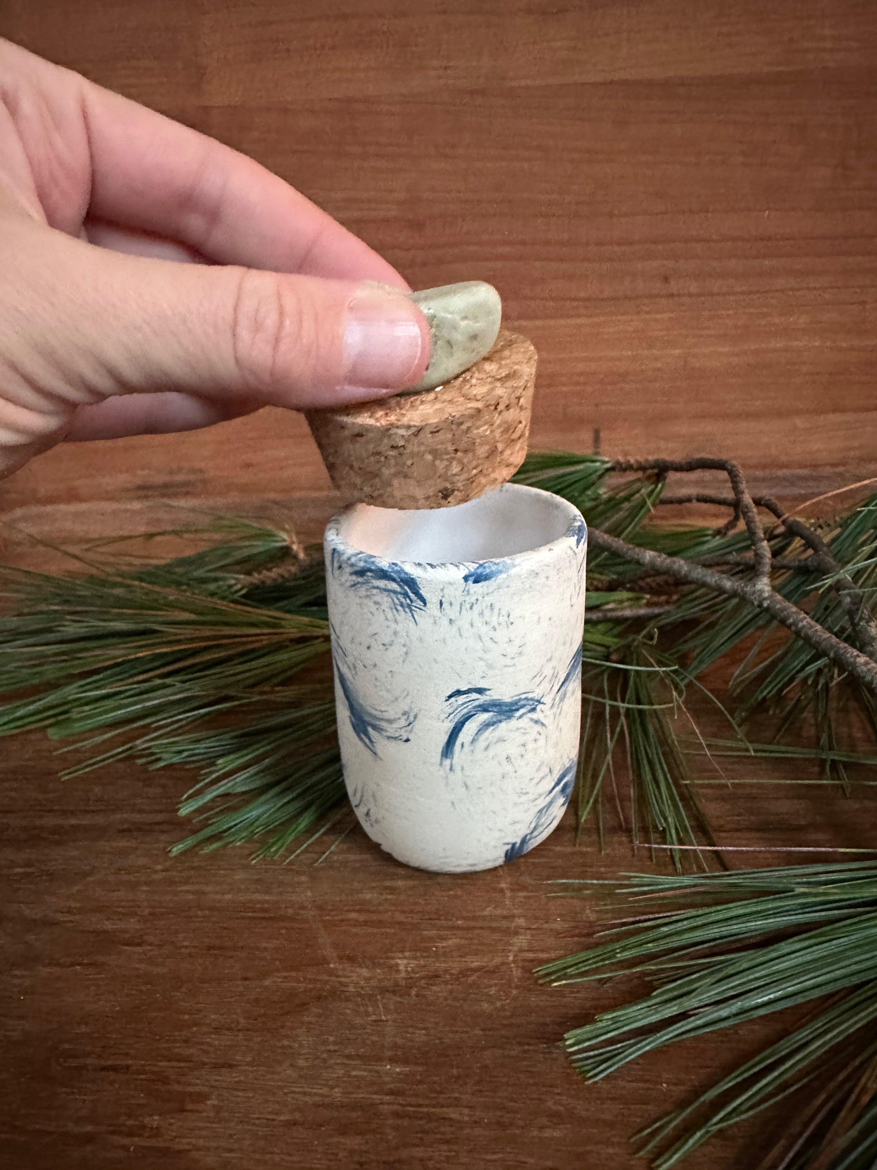 Keepsake Jar in Light Swirl No. 3