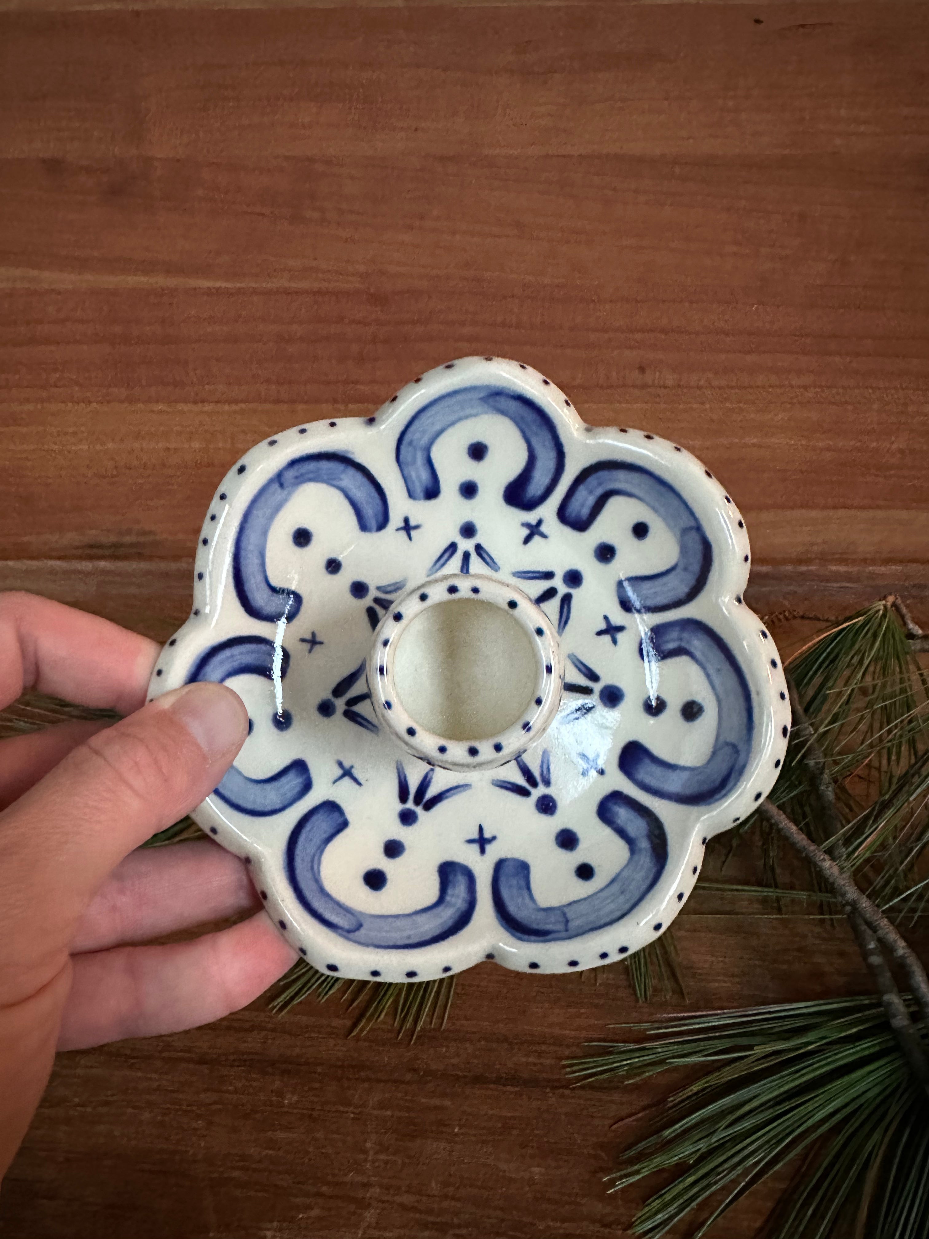 Fluted Blomma Candle Holder in Fantasier No. 5