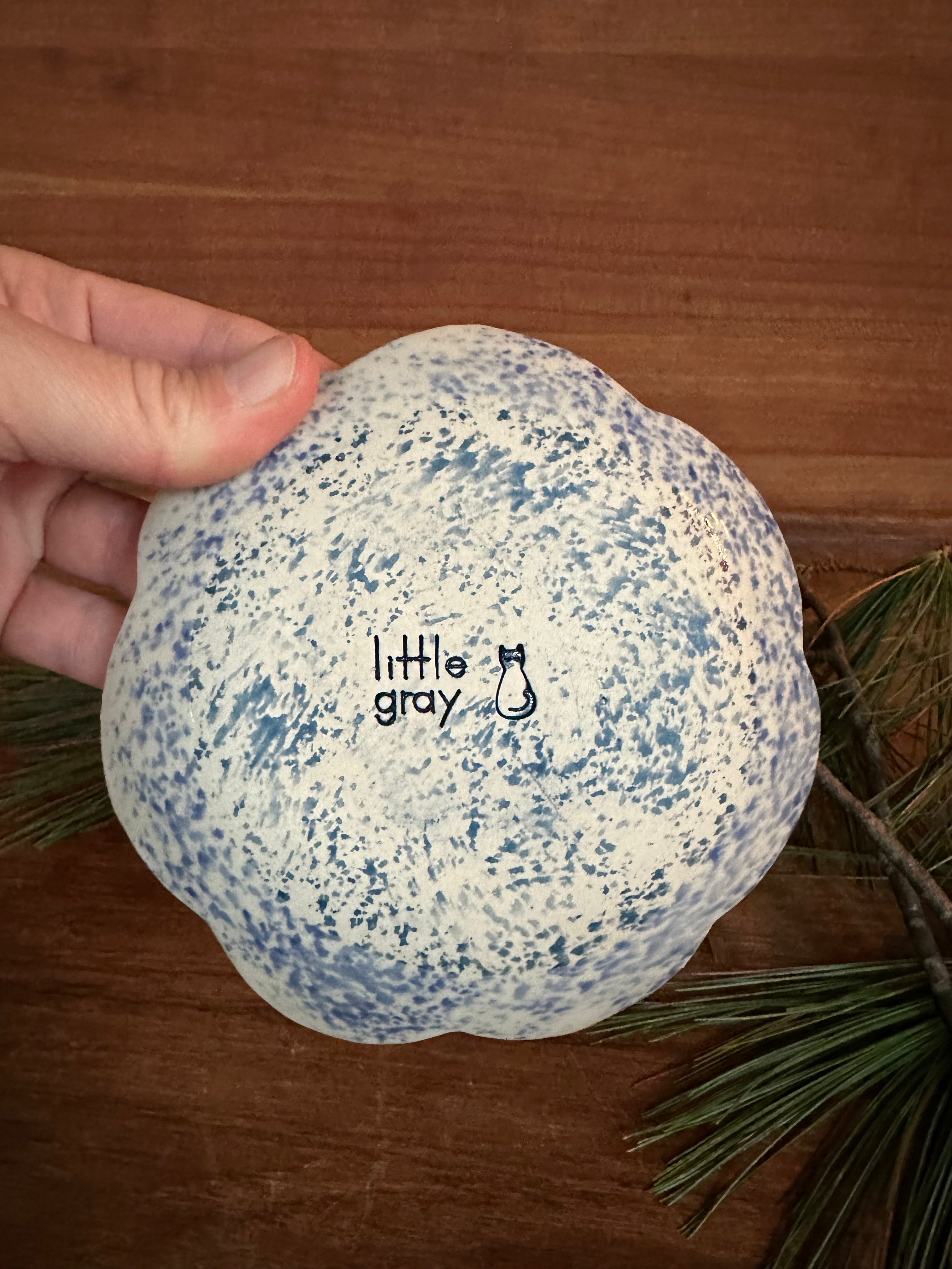 Fluted Blomma Candle Holder in Fantasier No. 5