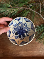 Load image into Gallery viewer, Small shallow bowl in Fantasier No. 3
