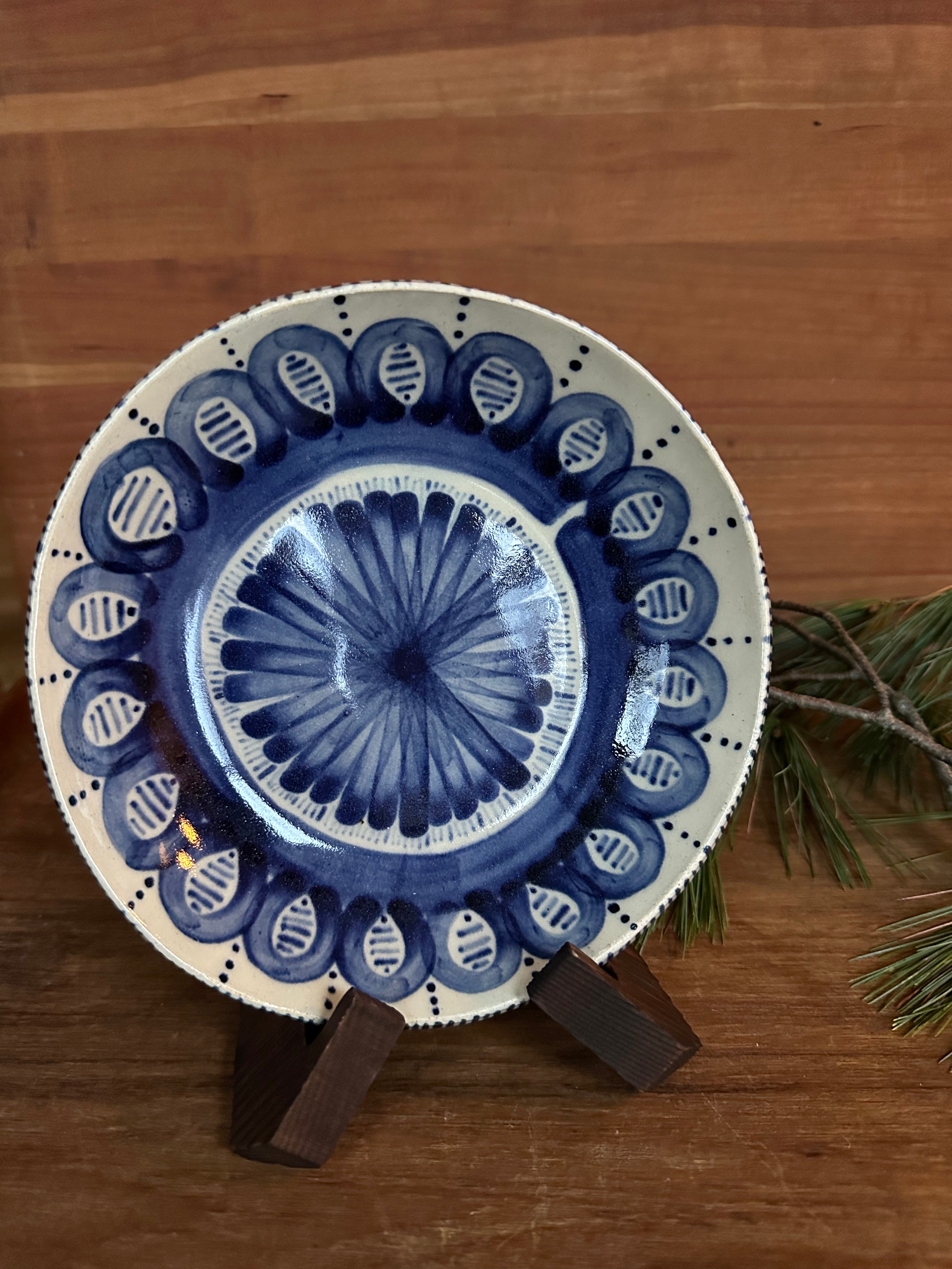 Shallow bowl in Fantasier No. 5