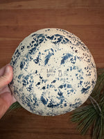 Load image into Gallery viewer, Shallow bowl in Fantasier No. 6
