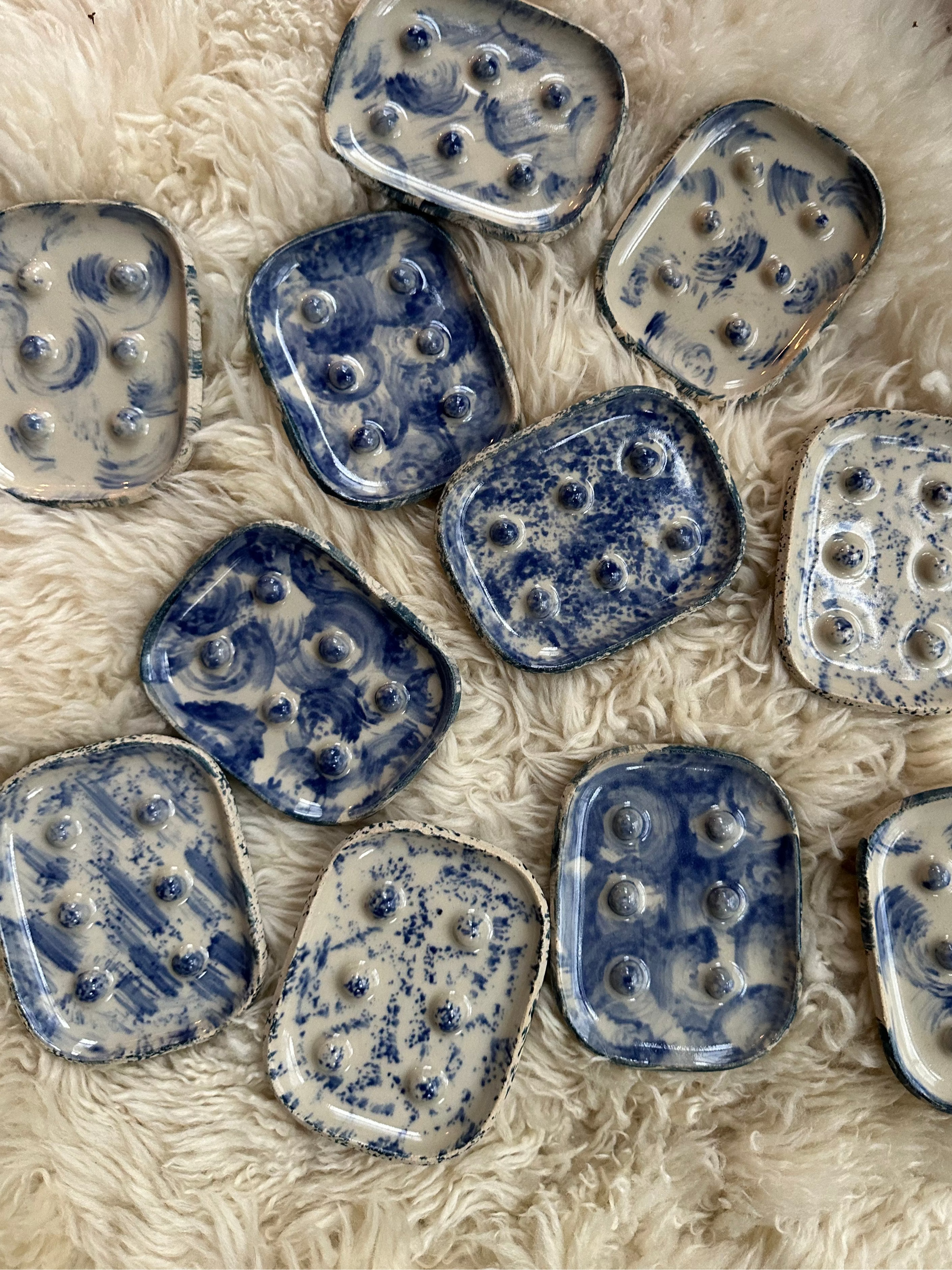 Såpa (Soap) Dish in Heavy Dapple