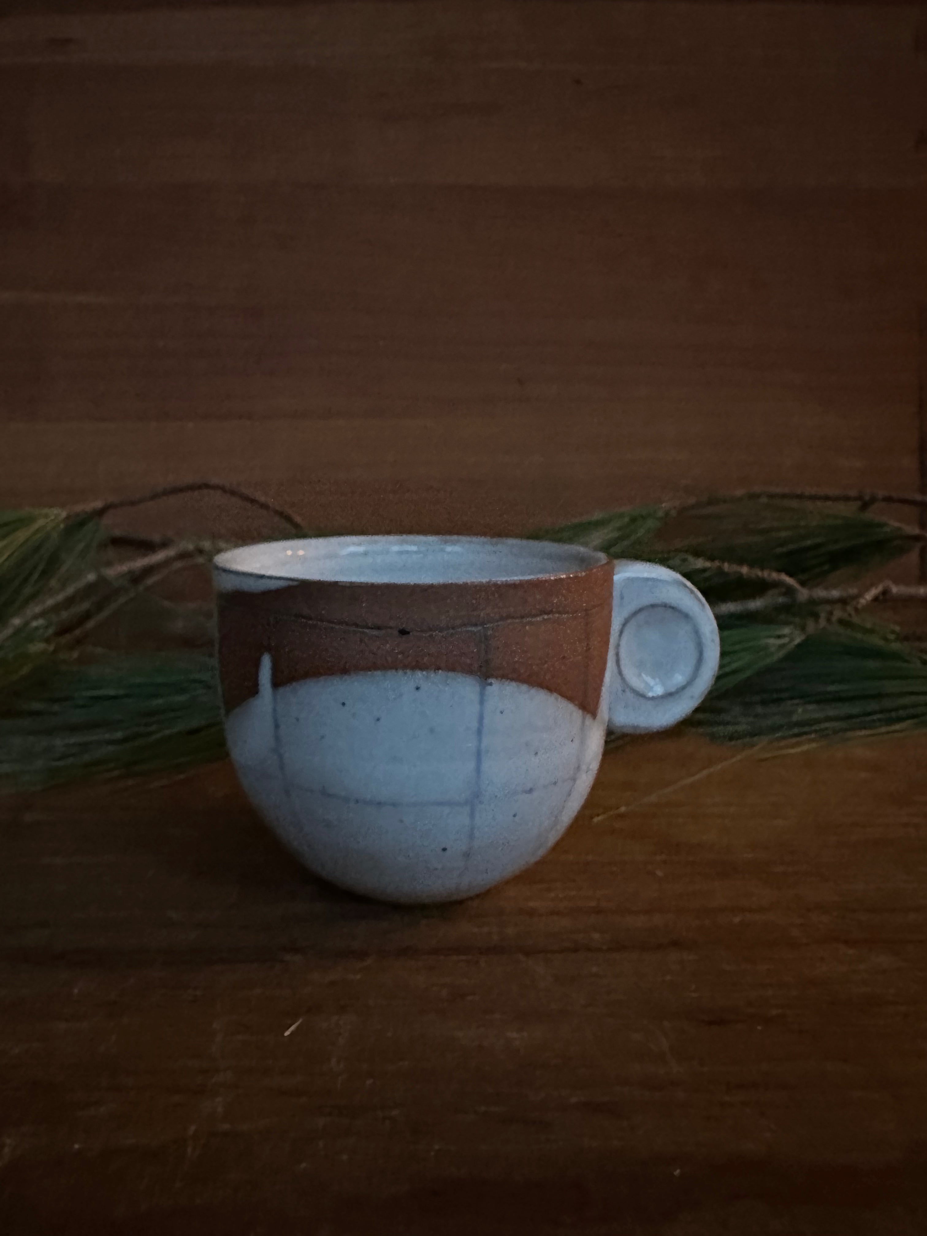 Espresso Cup in Spilled Milk Picnic