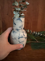 Load image into Gallery viewer, Small Everyday Vase in Light Swirl
