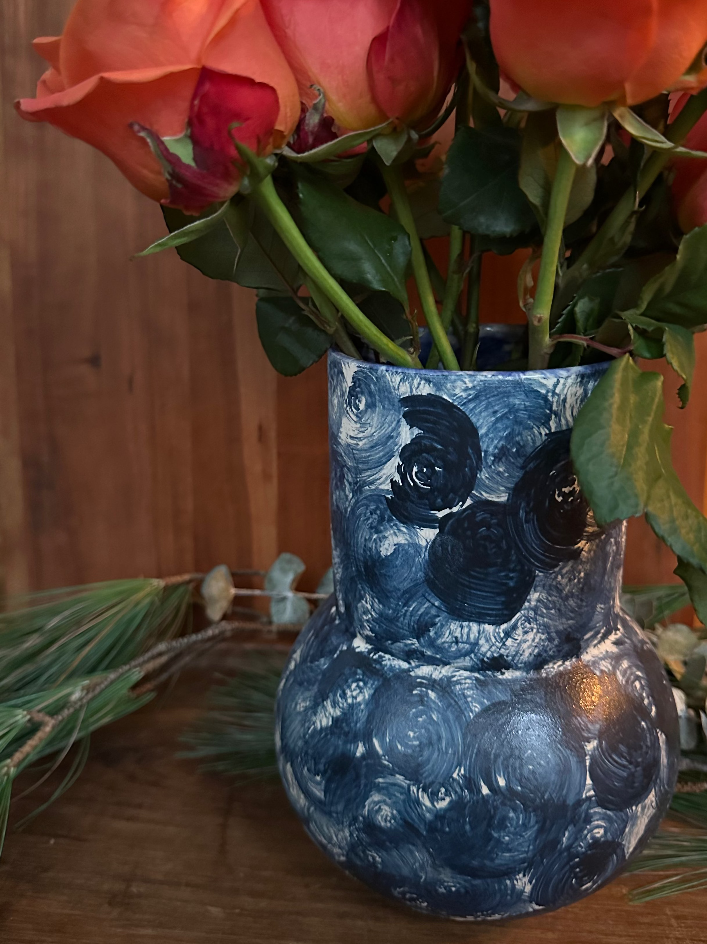 Everyday Vase in Heavy Swirl