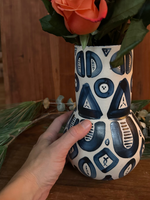 Load image into Gallery viewer, Everyday Vase in Fantasier No. 2
